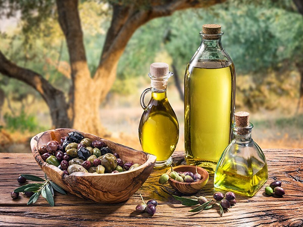 Dầu và cây olive